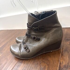 Eric Michael Leather Strappy Booties Women's 39 Brown Wedge Heel Buckle Western